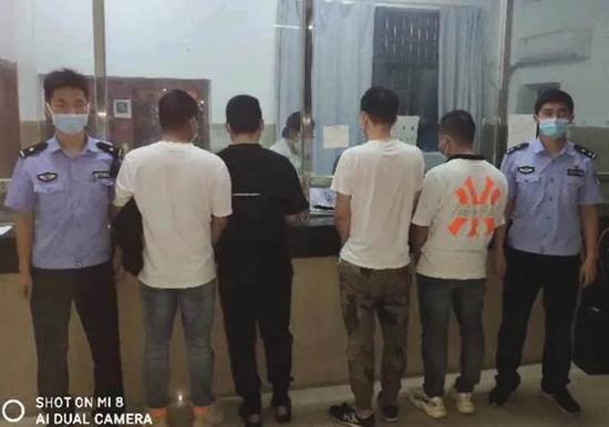 网上炒股配资_九江炒股骗局_炒股平台诈骗