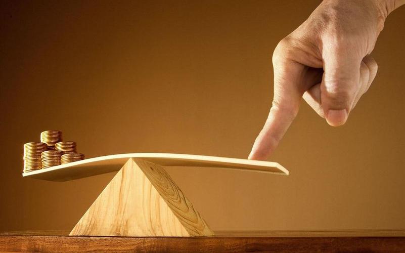 广州69岁老妇加杠杆炒股，跌破平仓线后逾千万欠款难偿