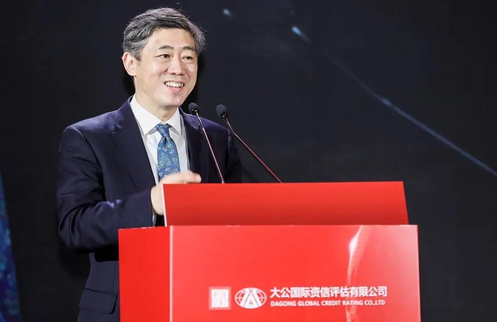 场外配资 清华教授李稻葵 美债收益率倒挂_炒股配资论坛