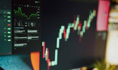 配资网站查询软件：助决策提效率，含多样金融信息与风险管理工具