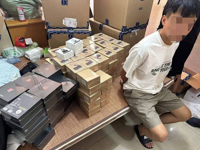 虚假股票交易平台诈骗_配资炒股平台_武汉警方捣毁诈骗团伙